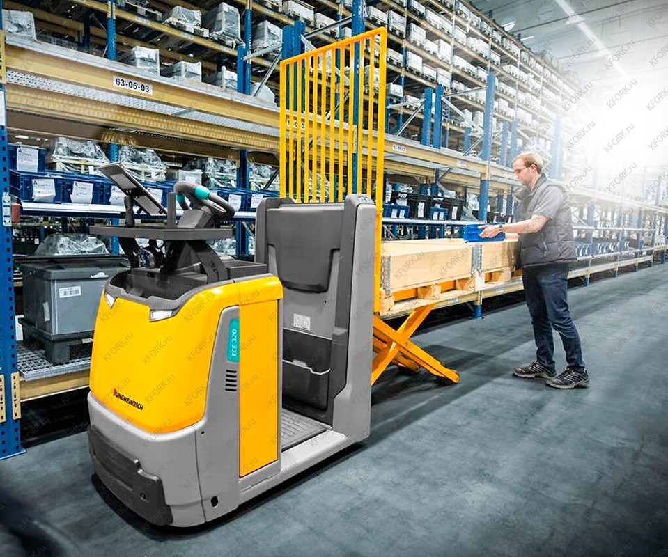 Подборщик заказов Jungheinrich ECE 320HP