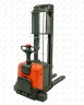 Штабелер электрический самоходный с платформой Toyota SPE200L