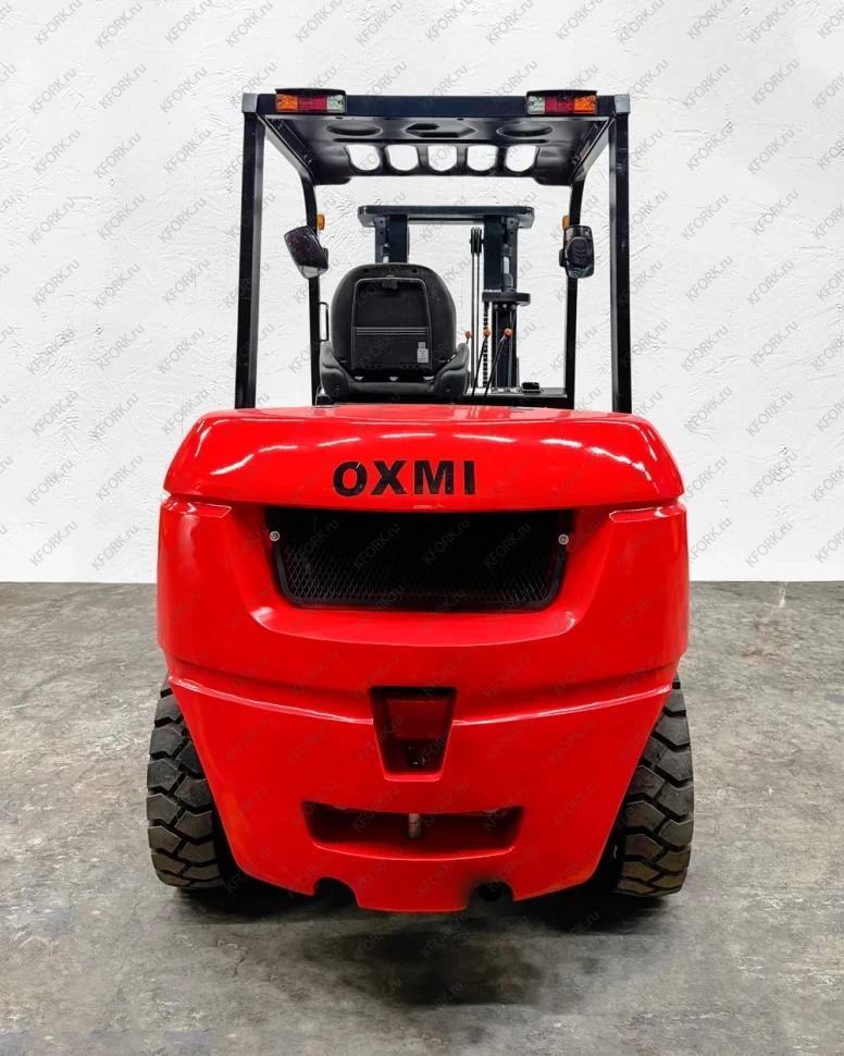 Дизельный погрузчик OXMI 5 тонн