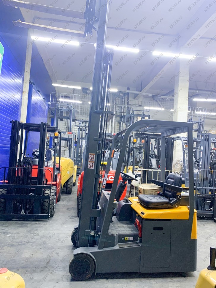Погрузчик электро Xilin 1,5 т 24/320 В/Ач 3 опоры