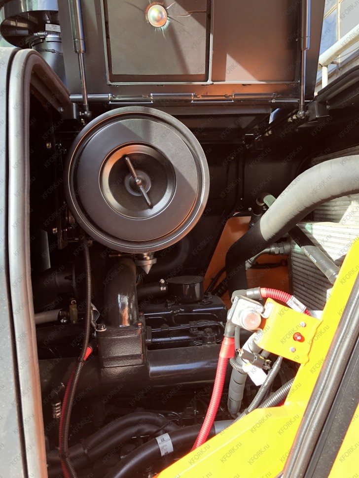 Вилочный дизельный автопогрузчик Doosan D120S-7