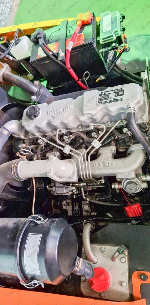 Вилочный дизельный автопогрузчик DOOSAN D30NX