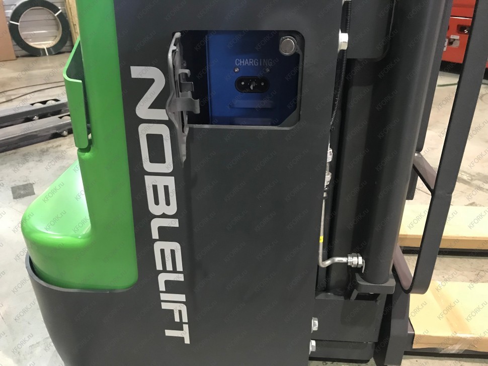 Штабелер электрический самоходный Noblelift PS 16L