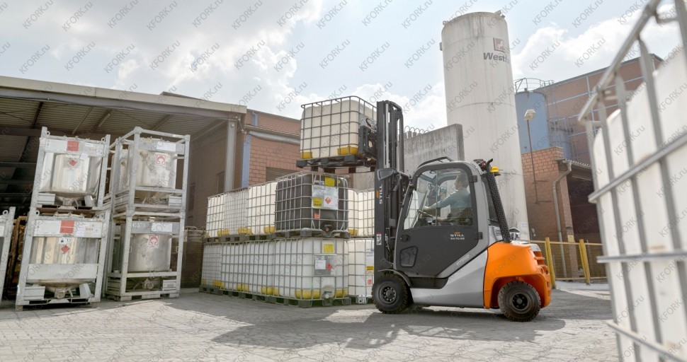 Бензиновый автопогрузчик Still RX 70-25T/600 2,5 тонны