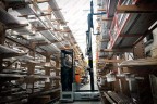 Многоходовый вилочный электропогрузчик Hubtex MQ25 2,5 т