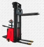 Самоходный штабелер PROLIFT SDK 1536 li-ion