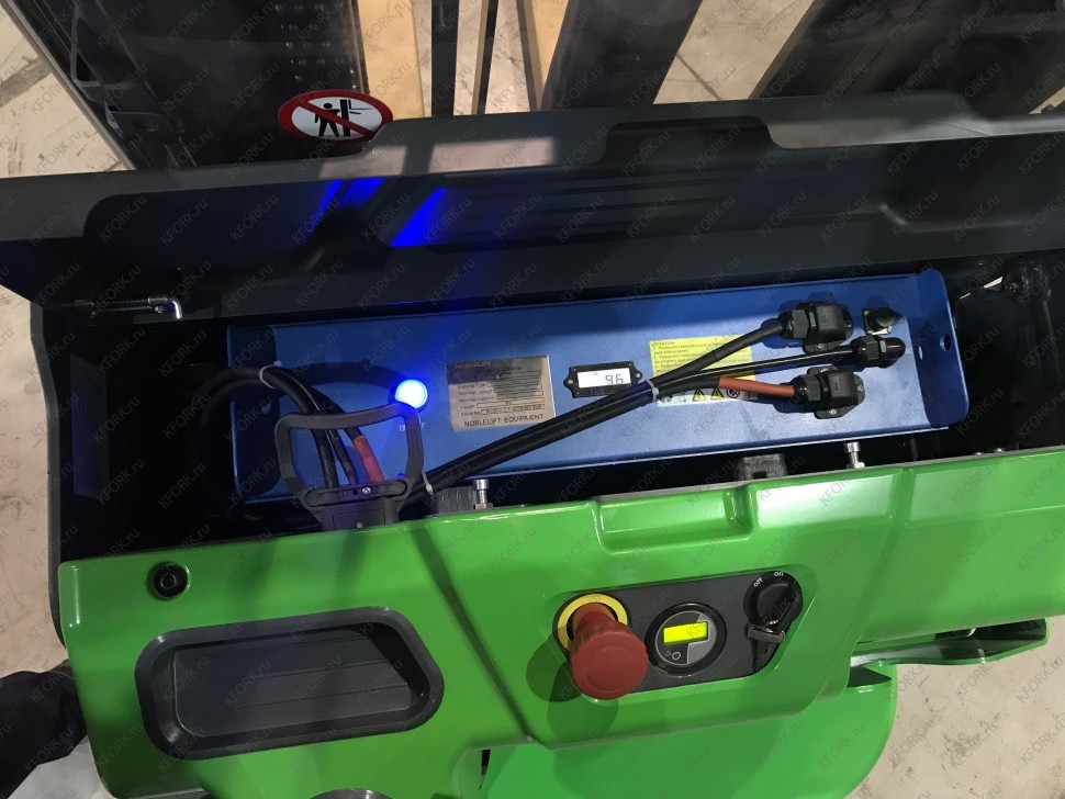 Штабелер электрический самоходный Noblelift PS16L 5300 c литиевой батареей