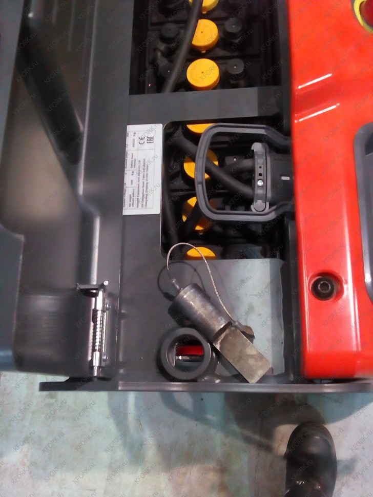 Штабелер электрический самоходный Noblelift PS16L 5300 c литиевой батареей