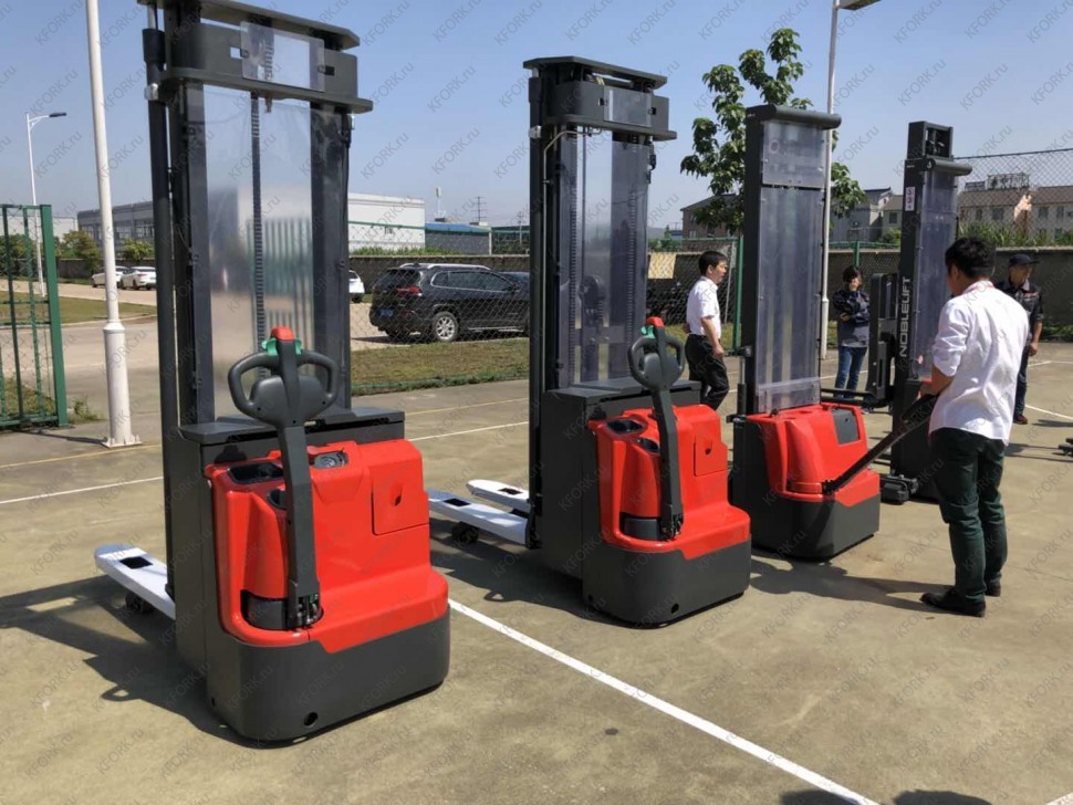 Штабелер электрический самоходный Noblelift PS16L 5300 c литиевой батареей