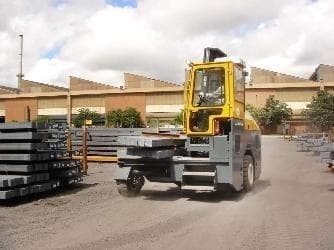 Многоходовый погрузчик Combilift C14000JD