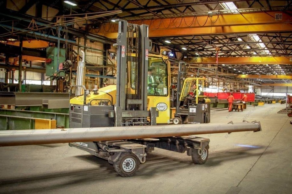 Многоходовый погрузчик Combilift C3500