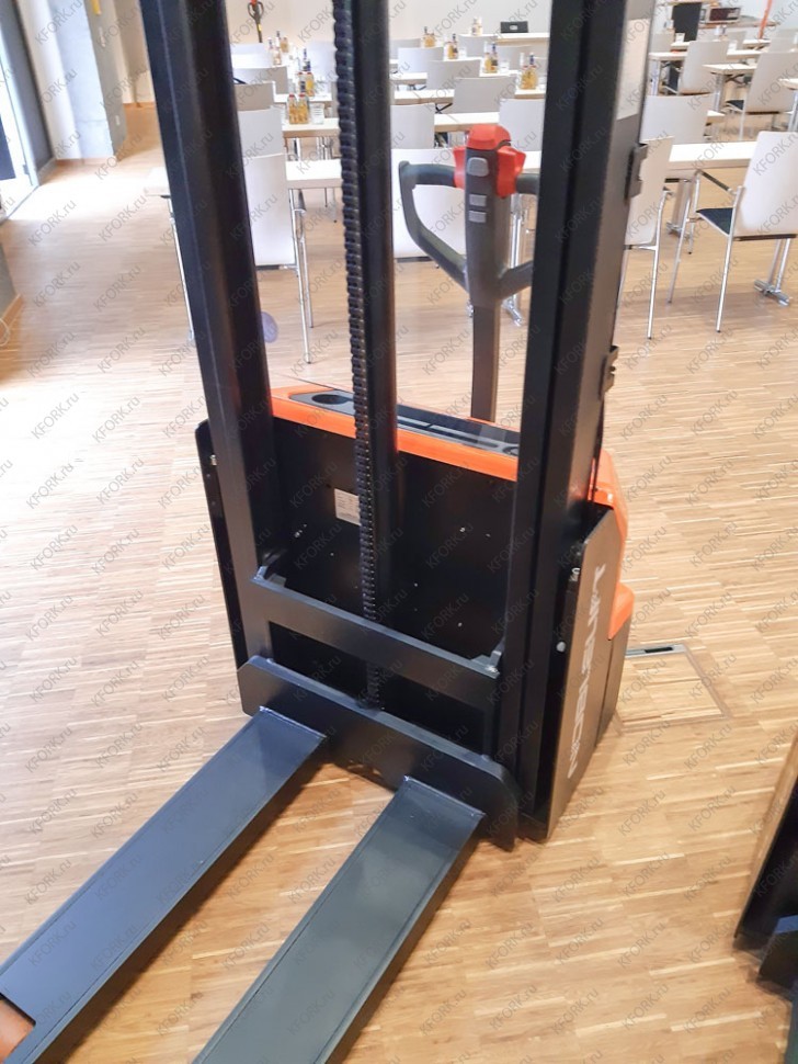 Штабелер электрический самоходный Noblelift PSE12B 3200 с батареей AGM