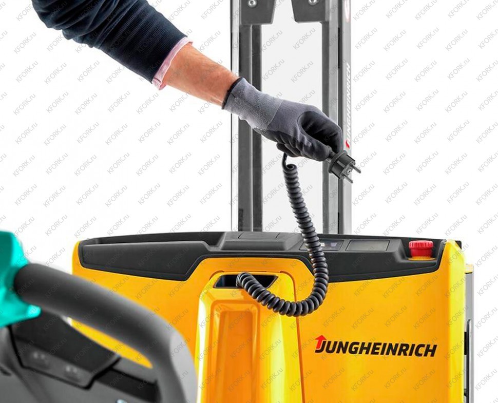 Штабелер поводковый Jungheinrich EJD 118i