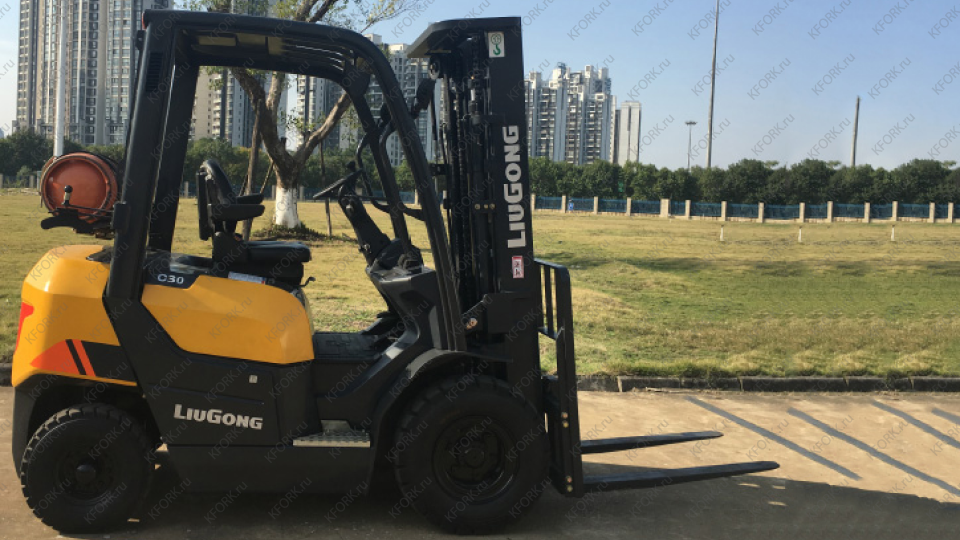 Вилочный автопогрузчик бензин LiuGong CLG2035G 3,5 тонны