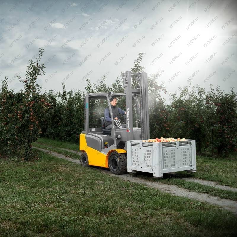 Вилочный автопогрузчик Jungheinrich DFG320 2 тонны, дизель