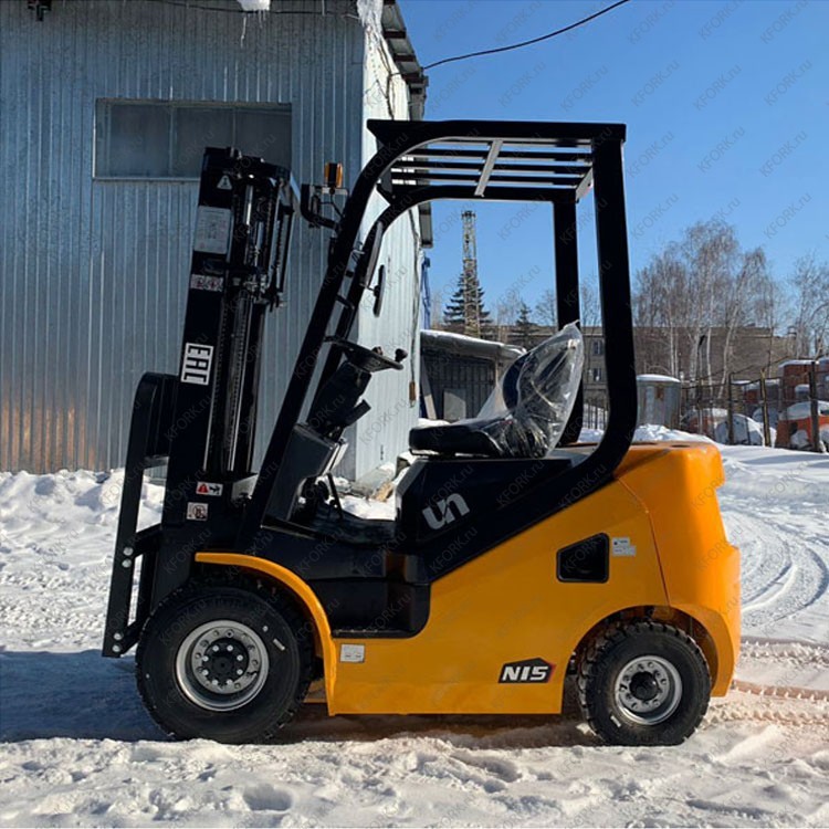 Вилочный дизельный погрузчик UN Forklift FD15T 1,5 тонны