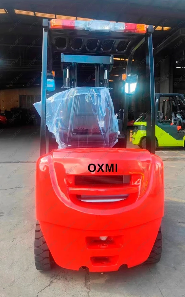 Вилочный погрузчик OXMI 1,5 тонны с диз. двигателем Yanmar