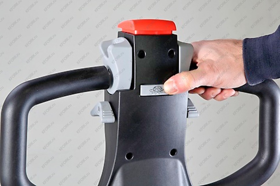 Штабелер поводковый PRAMAC LX 12/25