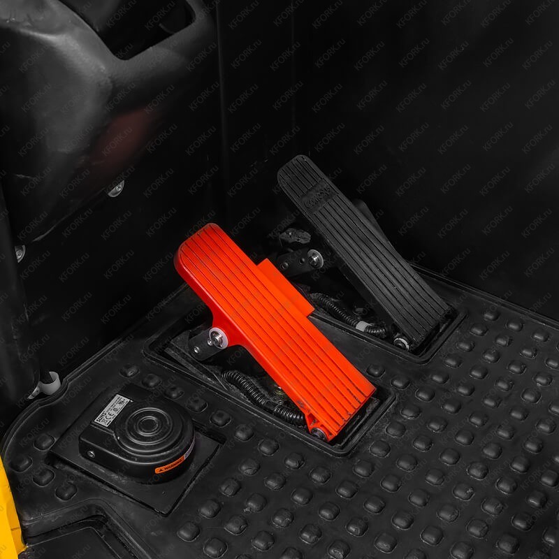 Ричтрак SMARTLIFT CQD20RVF2 2000 кг 7000 мм 48В/600Ач